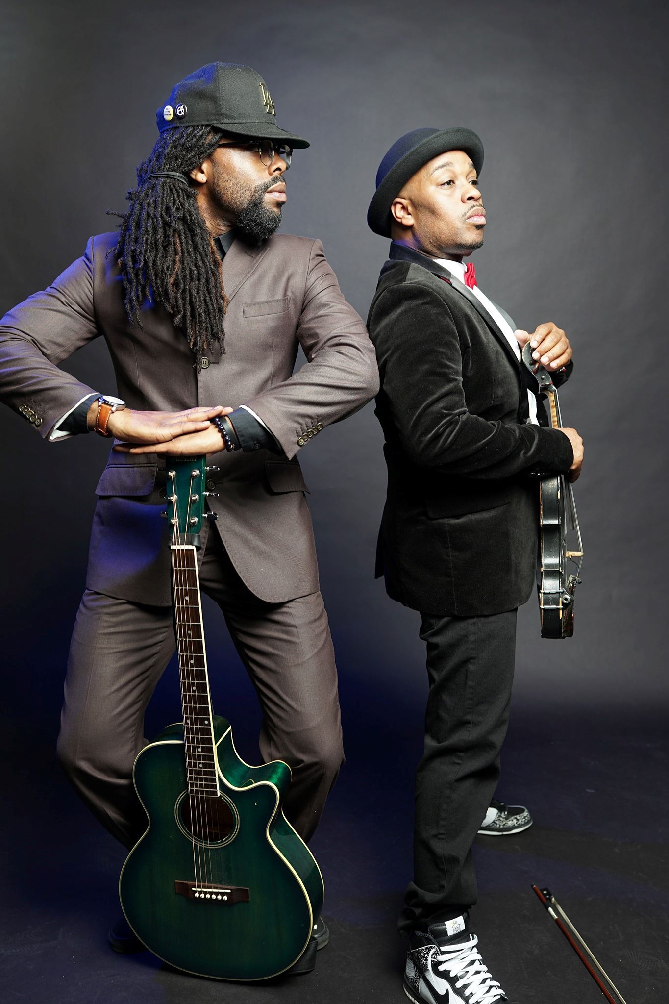 UNKNOWN Lyric profesional pic